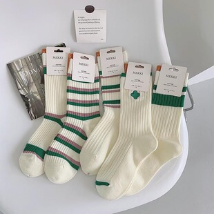 绿色条纹袜子女中筒袜ins潮四叶草网红外穿棉袜春秋运动长袜百搭