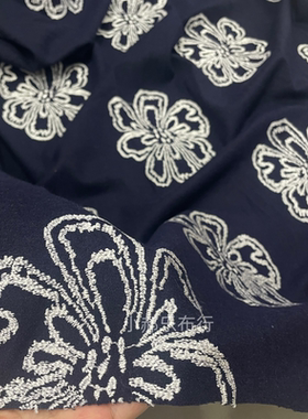 藏青色绣花法兰呢羊毛布料西服套装半身裙设计师搭配服装热卖面料