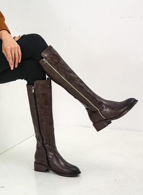 靴女秋冬女鞋马靴棕黄色平底低跟高筒靴学院情侣鞋特大码女靴  YQ