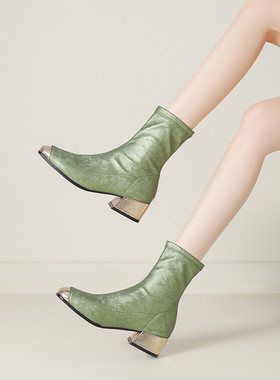 粗跟中跟短靴女米白色绿色银色靴子复古国风短筒瘦瘦靴大码鞋YMA