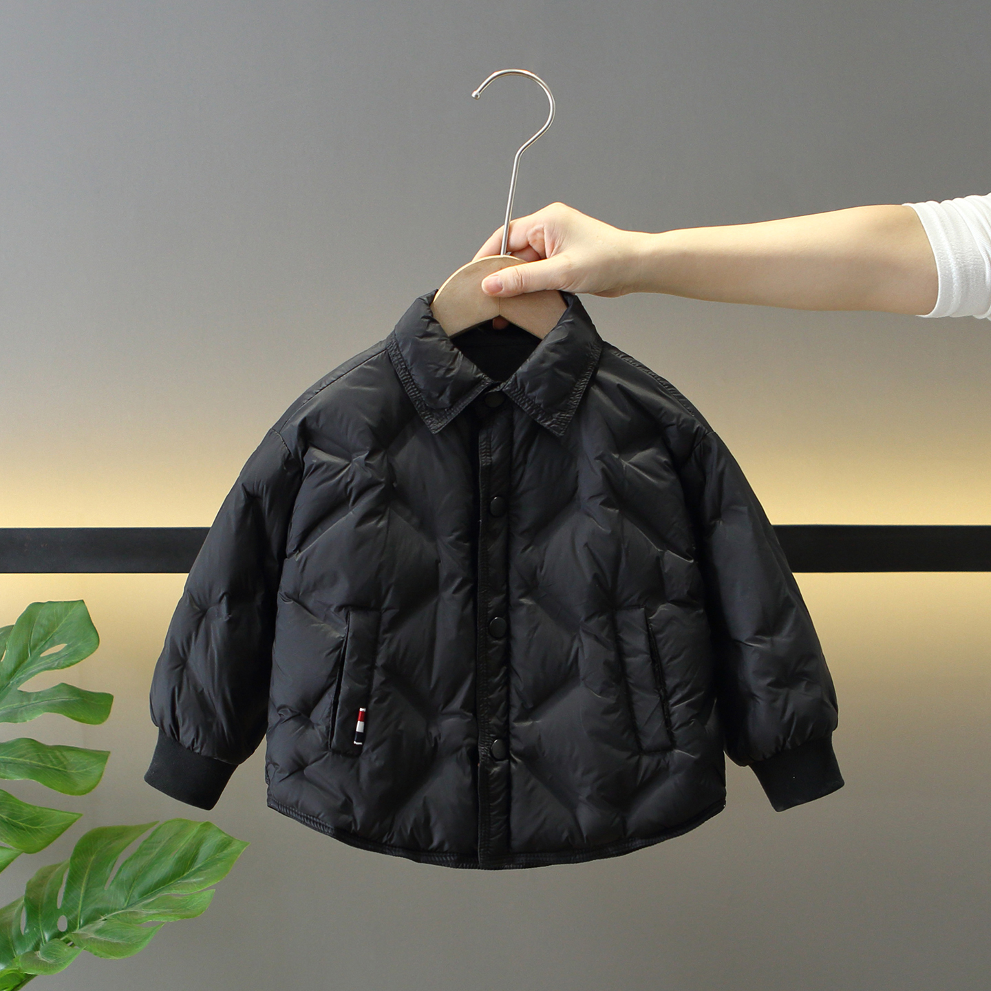 男童冬季轻薄白鸭绒羽绒服外套潮