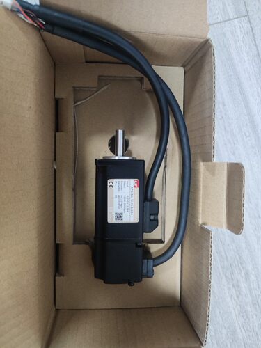 全新原装正品伺服电机LS 马达APM-SA01ACN-8-SC4