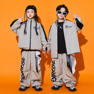 儿童街舞演出服爵士舞字母运动套装男童潮服少儿hiphop嘻哈女走秀