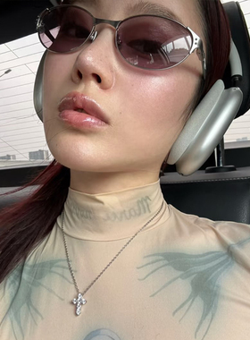 小红书ins街拍嘻哈复古紫色墨镜