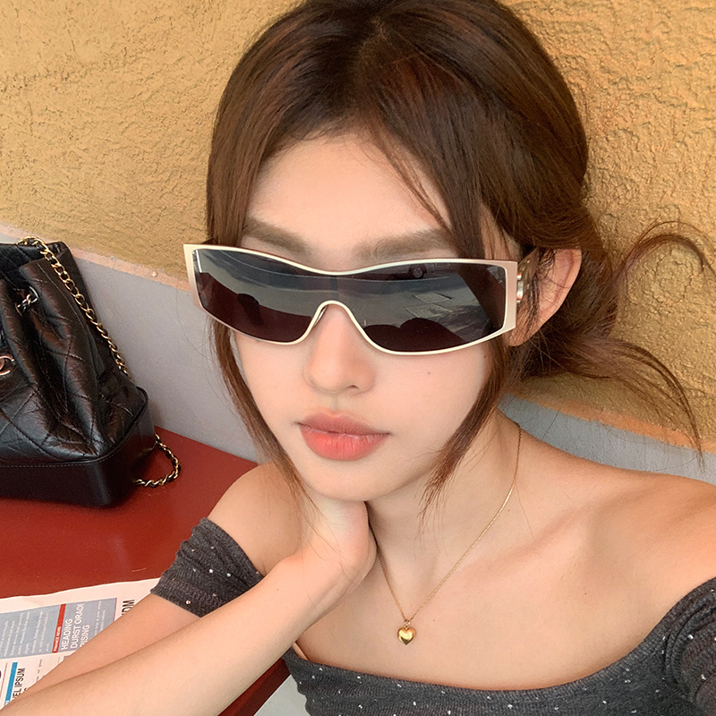 新款欧美风连体太阳眼镜女