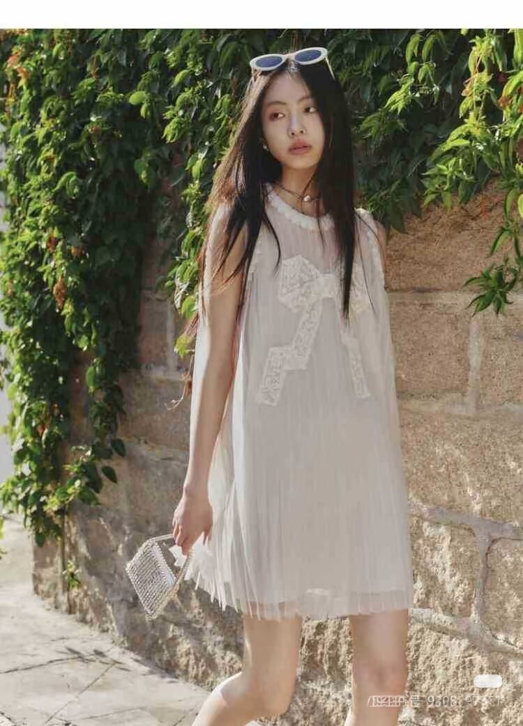 亲妈2026年夏季新款纯原网纱褶皱蝴蝶结吊带两件套连衣裙女