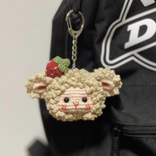 草莓古力古力小羊团子diy挂件