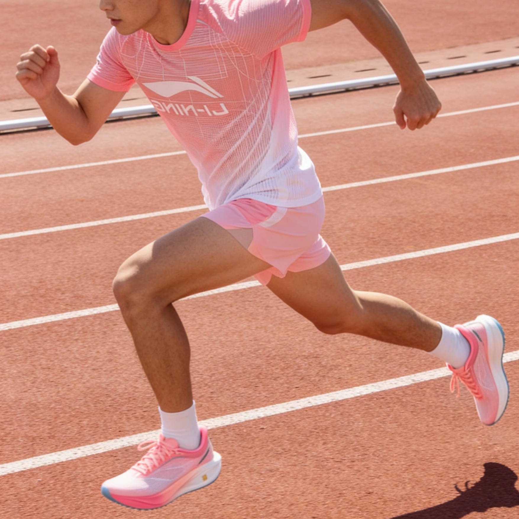 LiNing李宁 飞电5 超䨻科技低帮 碳板跑步鞋 男款 粉红ARMV001-13