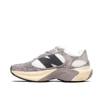 New Balance Wrpd Runner  低帮跑步鞋 男女同款 棕灰色UWRPDNBS