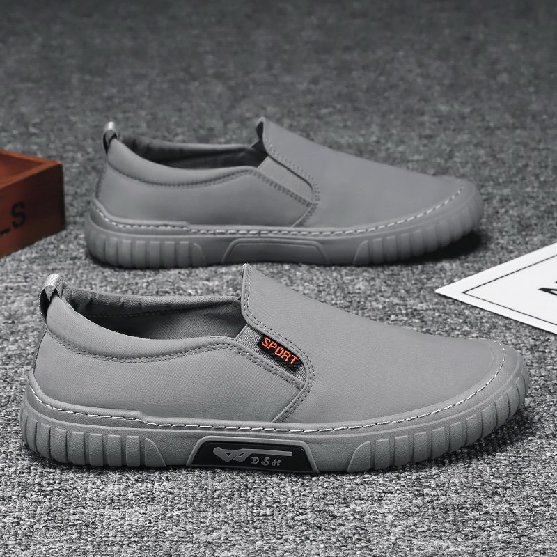 올드 베이징 천 신발 남성 겨울 노동 보험 작업 캔버스 신발 블랙 다재다능한 남성 슬립 온 게으른 콩 신발