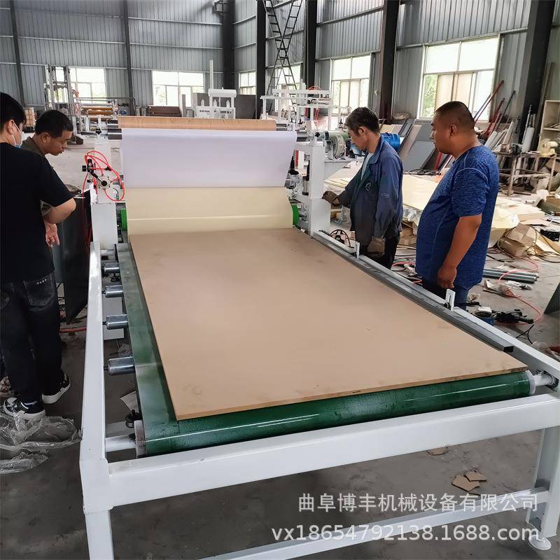 自带背胶pvc膜贴膜机 自动回收隔离纸贴面机 铝板密度板覆膜机器