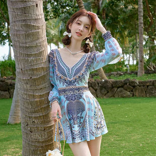 泳装 高级感泳衣女2026新款 裙式 泡温泉长袖 民族风保守显瘦遮肚冬季