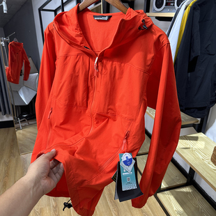全天候户外 防风雨高弹透气情侣软壳冲锋衣连帽夹克外套 早秋新款