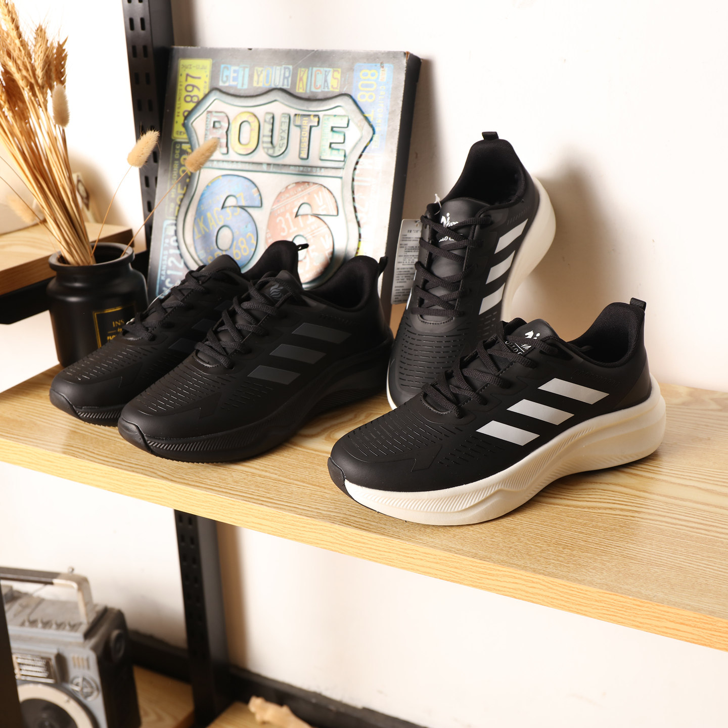 透气飞织鞋时尚运动休闲鞋跑鞋