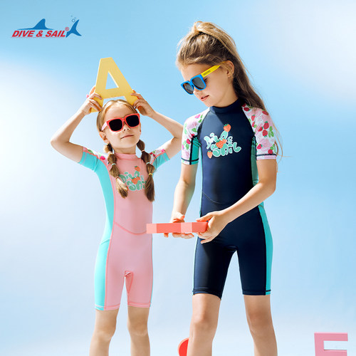 儿童泳衣防嗮速干连体短裤短袖