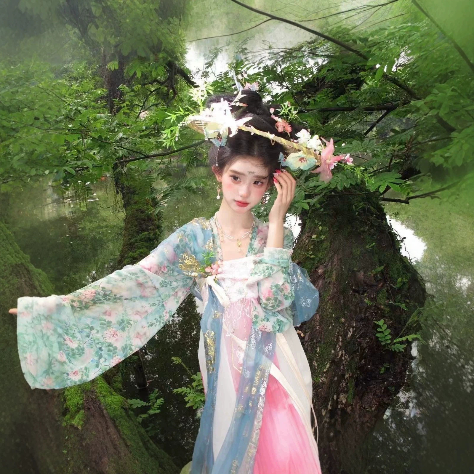 2026新款古装小唐风汉服刺绣绝美小个子古风披帛围裳摄影妆造套装
