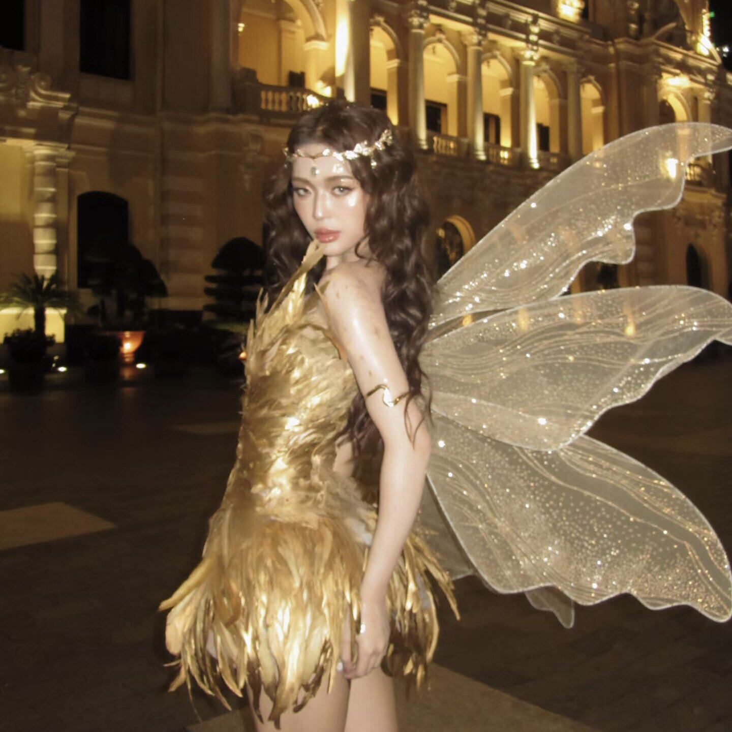 肯豆同款金色天使翅膀连衣裙表演道具派对舞台羽毛翅膀cosplay