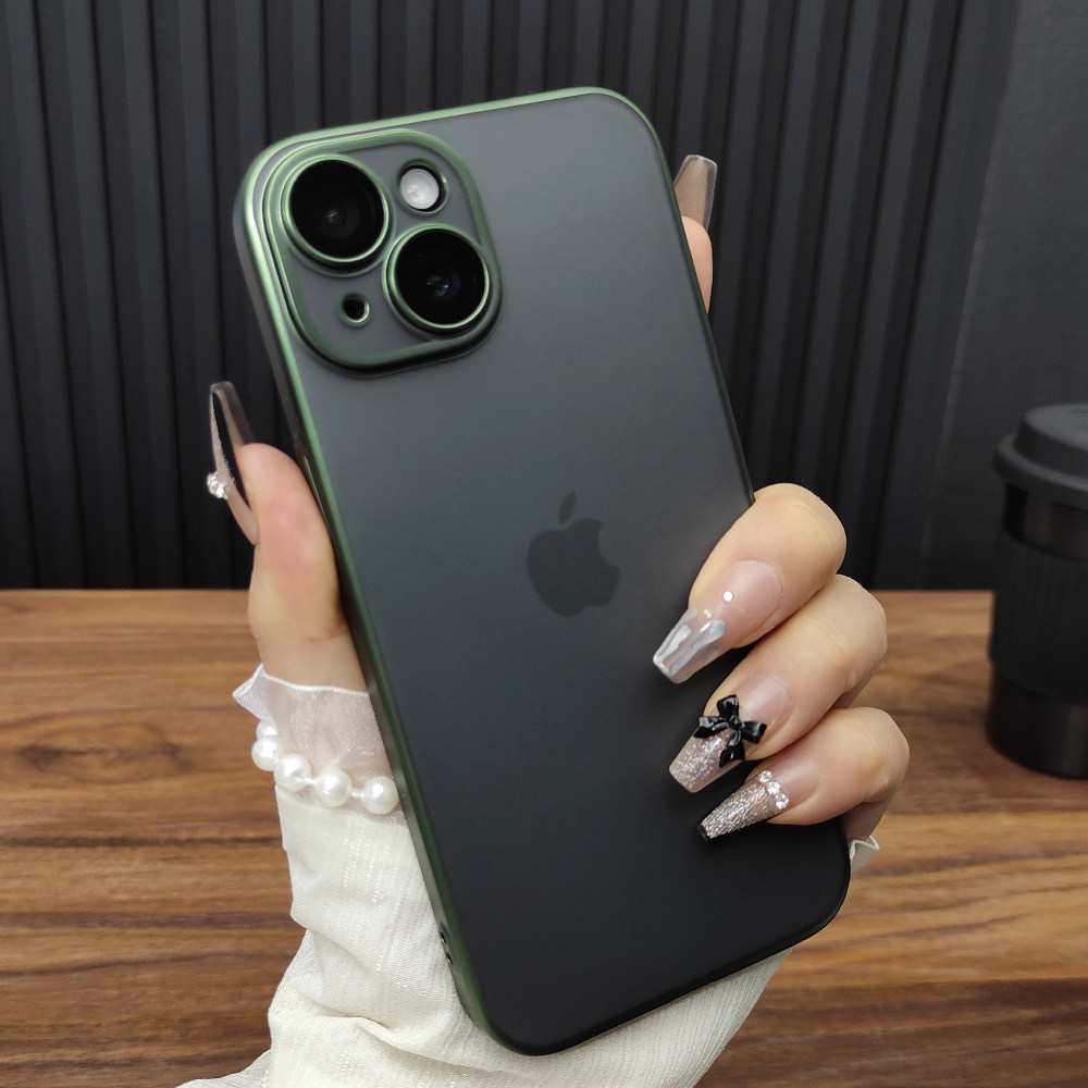 适用苹果17ProMax手机壳iPhone16玻璃镜头膜14Plus肤感磨砂13超薄15硬壳12防摔哑光电镀时尚保护套苍岭绿D13