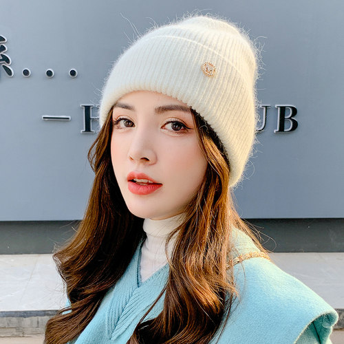 气质又慵懒毛乎乎的针织帽女
