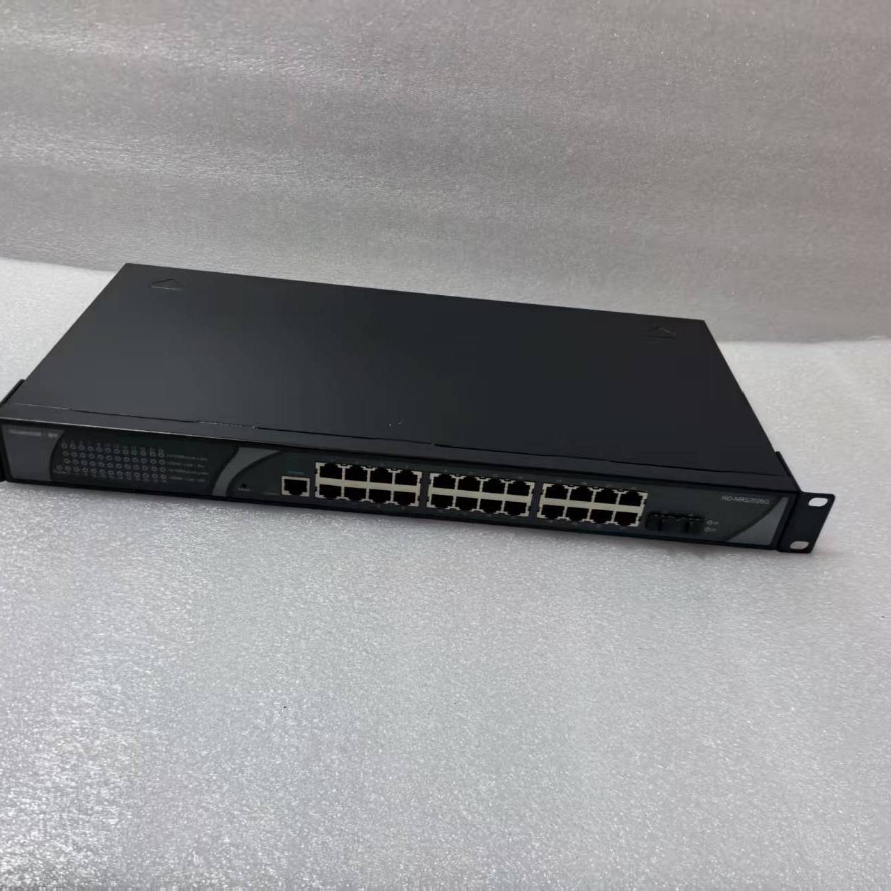 询价购-二手锐捷 RG-NBS2026G  24口全千兆电口+2