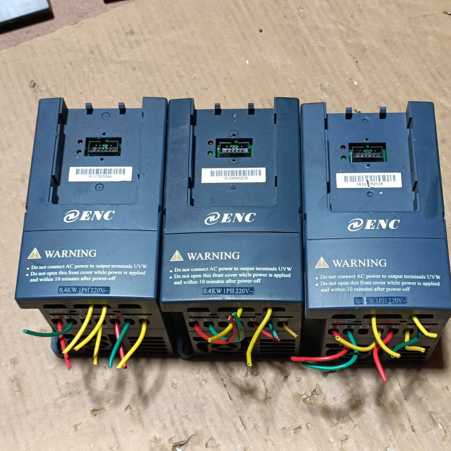 询价购-易能变频器EDS800-2S0004N 0.4KW 220V