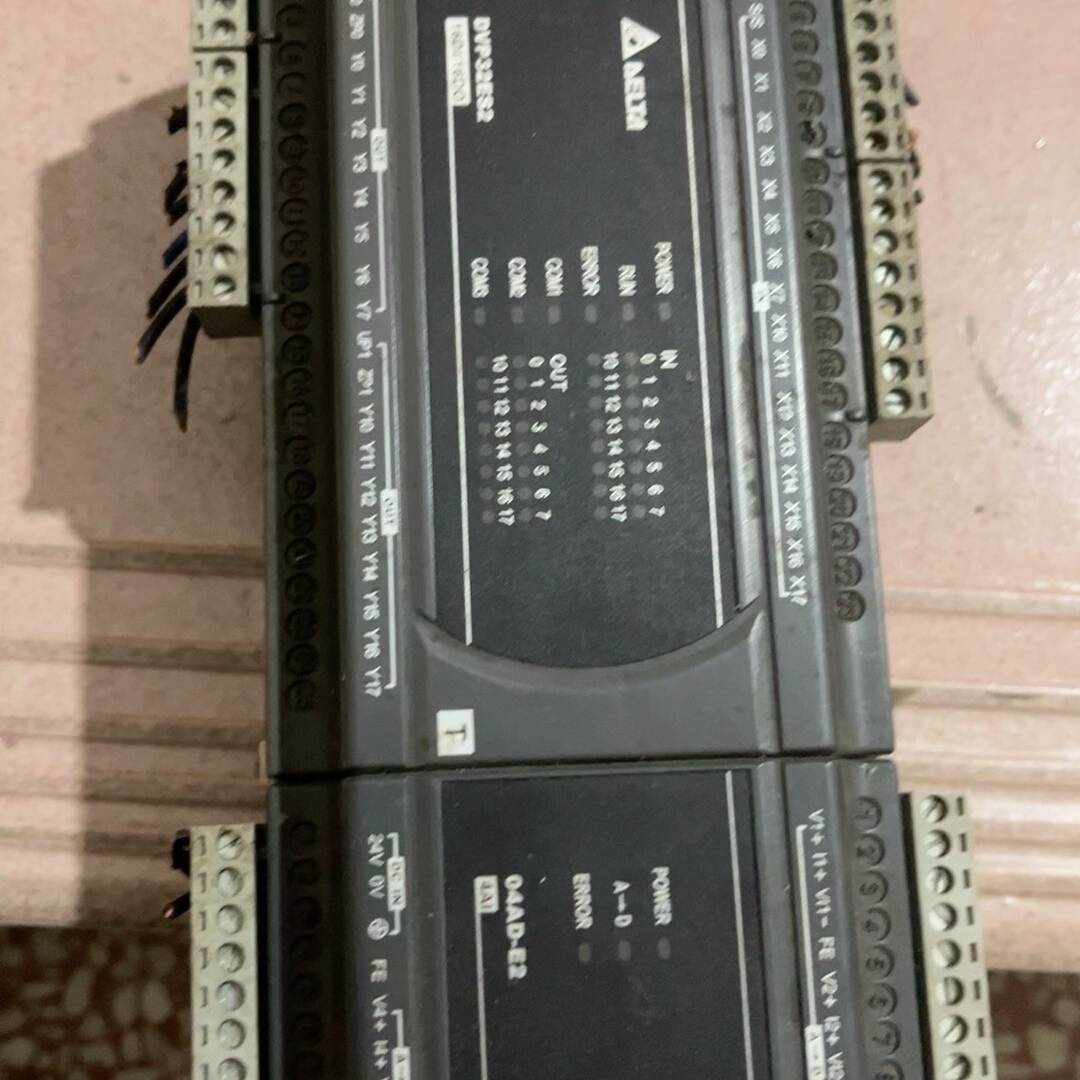 询价购-台达PLC，DVP32ES2，实物如图，功能包好