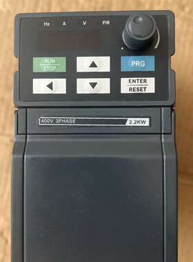 询价购-宇控YUKONG变频器 2.2KW 三相400V