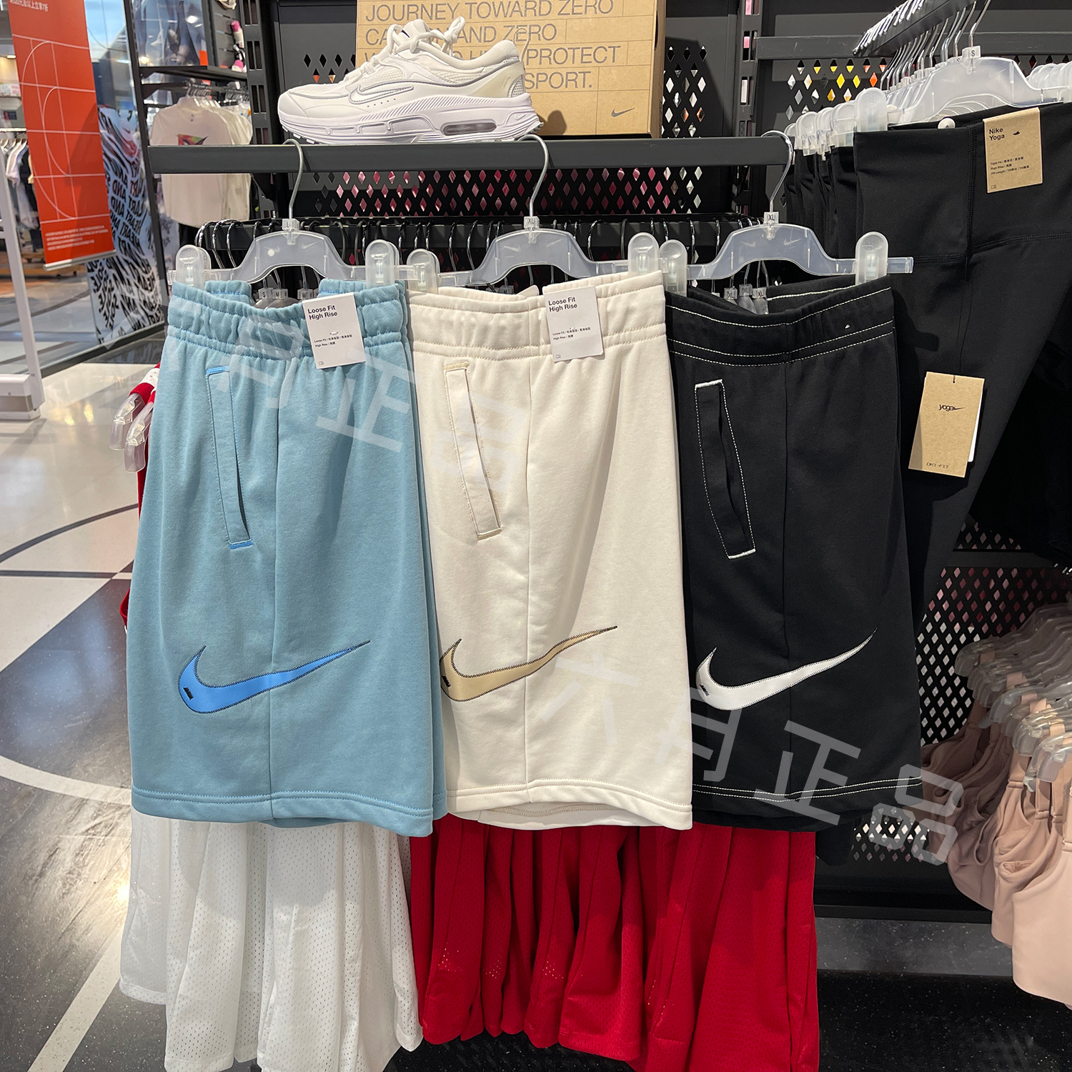 耐克女子训练透气休闲运动短裤