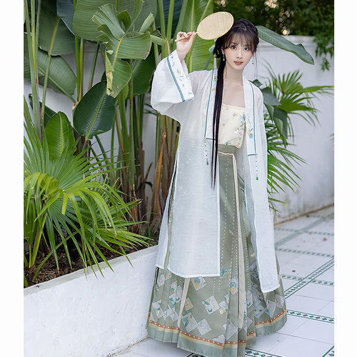 暗纹提花合领衫妆花马面裙