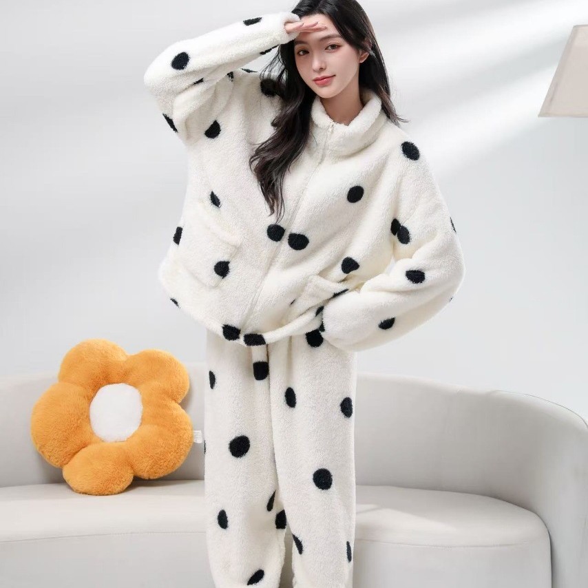 睡衣女可外穿冬新款2025加厚今年流行长袖长裤套装家居服加绒韩版