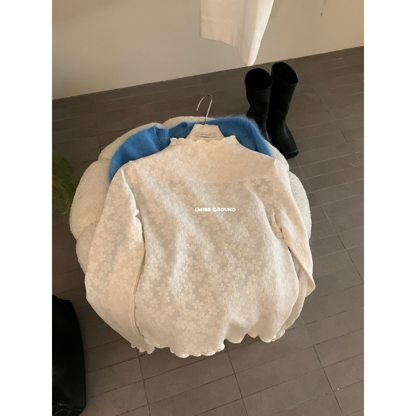 IMISS法式复古蕾丝精致仙仙儿木耳边打底衫蕾丝衫H90550