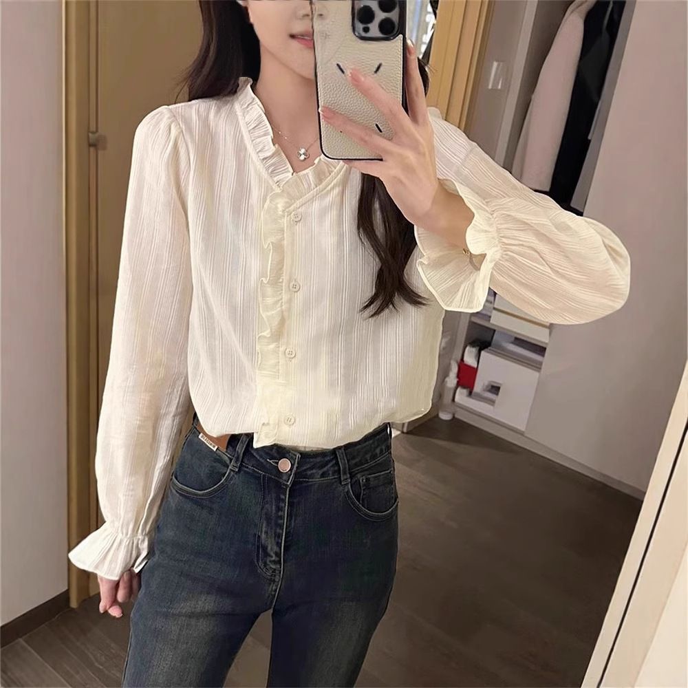 2025早春新款木耳花边衬衫女春季内搭叠穿长袖上衣超好看法式衬衣