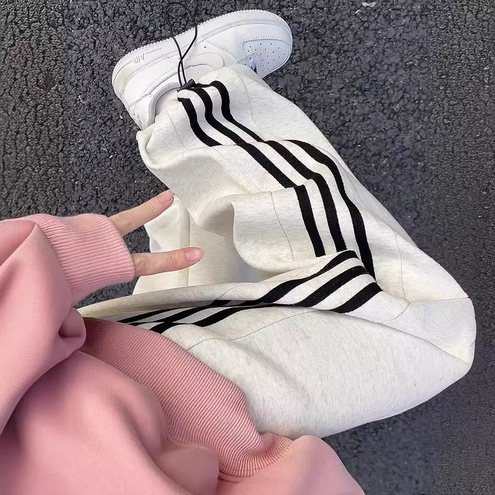 灰色美式卫裤女春秋2025新款高腰宽松休闲直筒阔腿条纹束脚运动裤