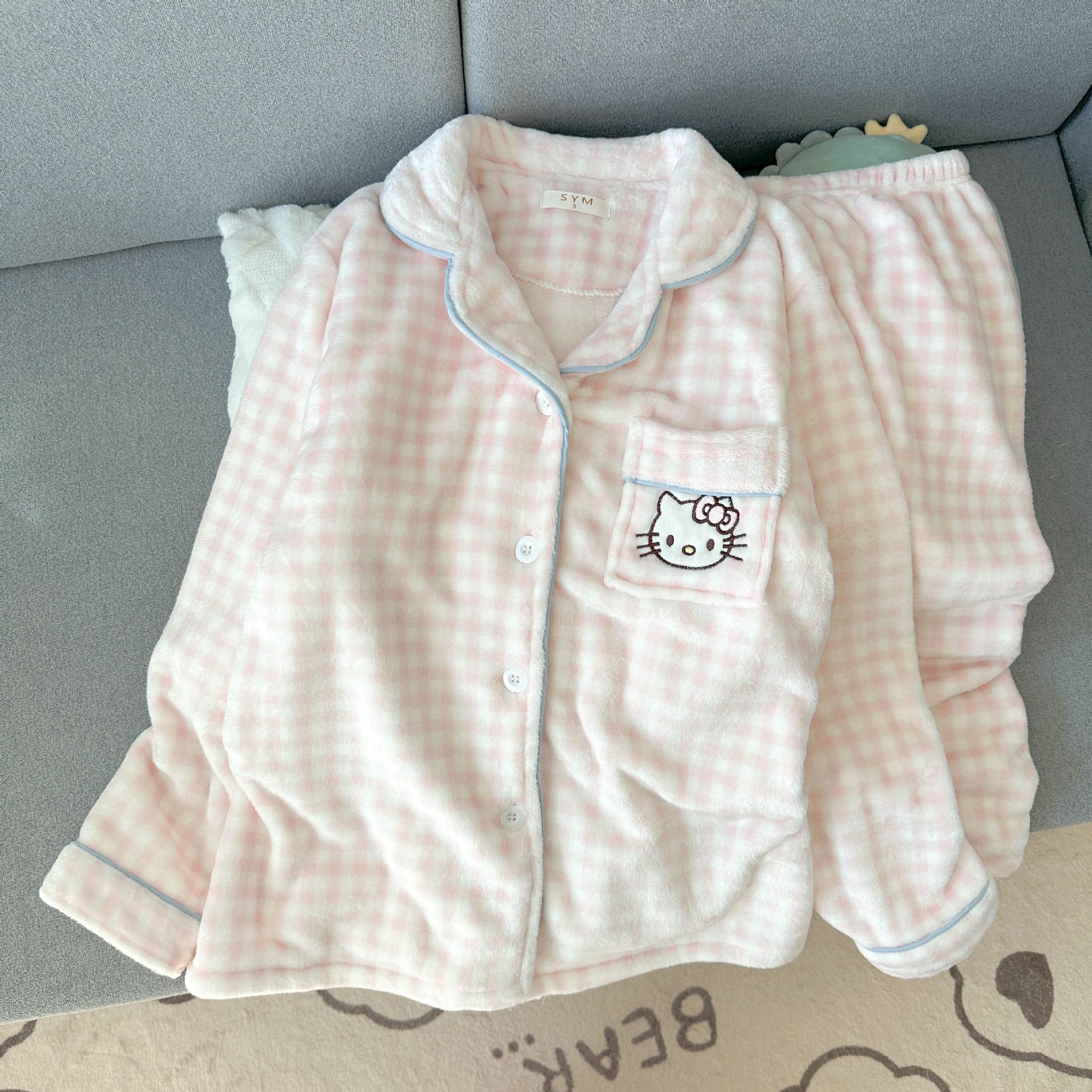 法兰绒秋冬款大码睡衣女加厚加绒可爱少女粉色格子保暖家居服