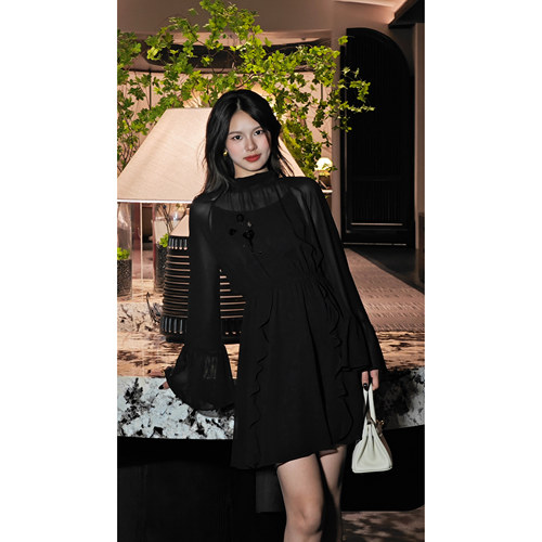 QILI绮丽时装2025秋冬连衣裙 QL35267