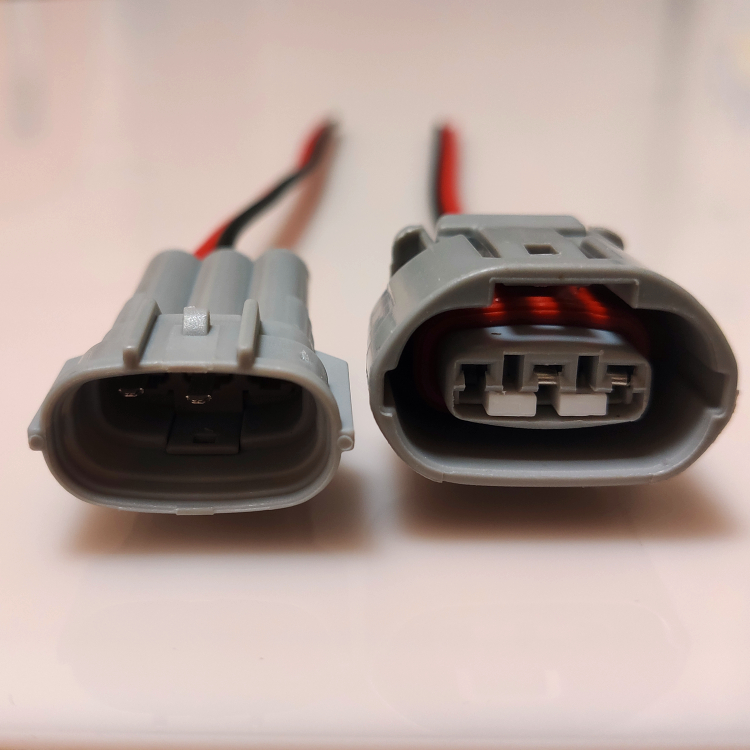 适用于丰田锐志凯美瑞雷克萨斯RAV4高配氙气大灯安定器插头接口