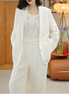 小西服宽松型纯色直筒型常规西服上装时尚休闲小西装25110844