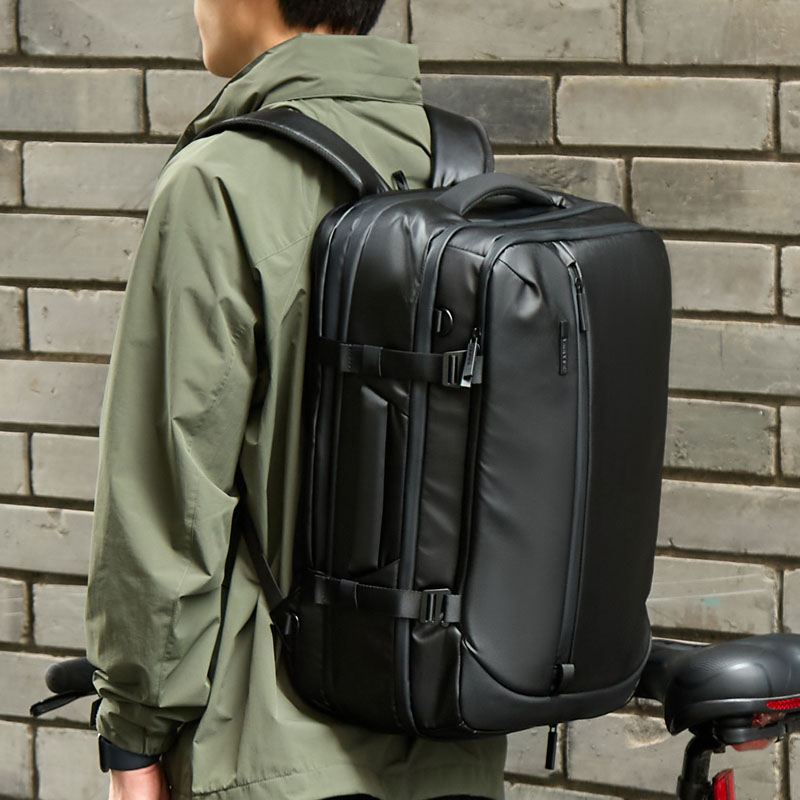 日本Sanwa山业笔记本电脑包大容量防泼水双肩包43升多功能背包出差旅行包干湿分离17寸3WAY上班通勤男包单肩