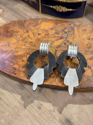 中古默认微瑕不退不换  法产手工牛角耳夹