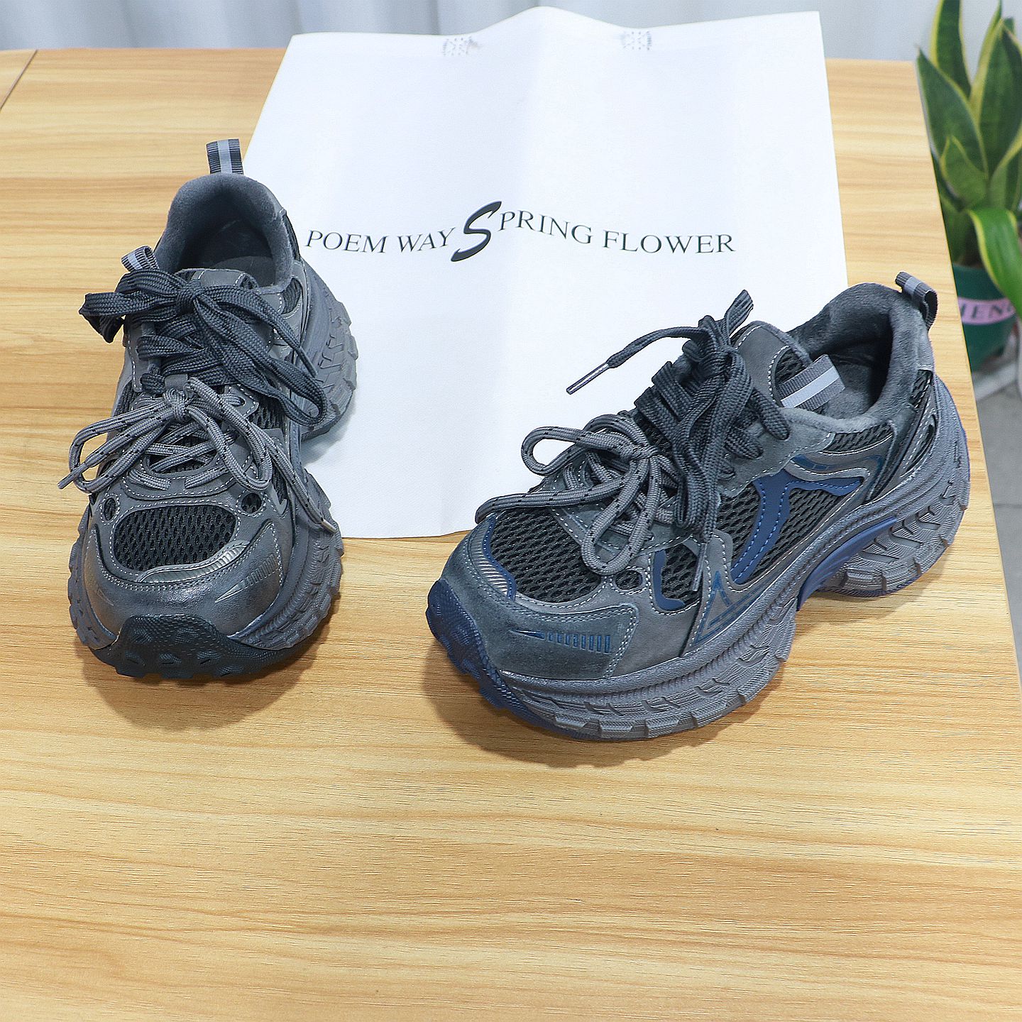 诗路花语厚底老爹鞋加绒休闲鞋