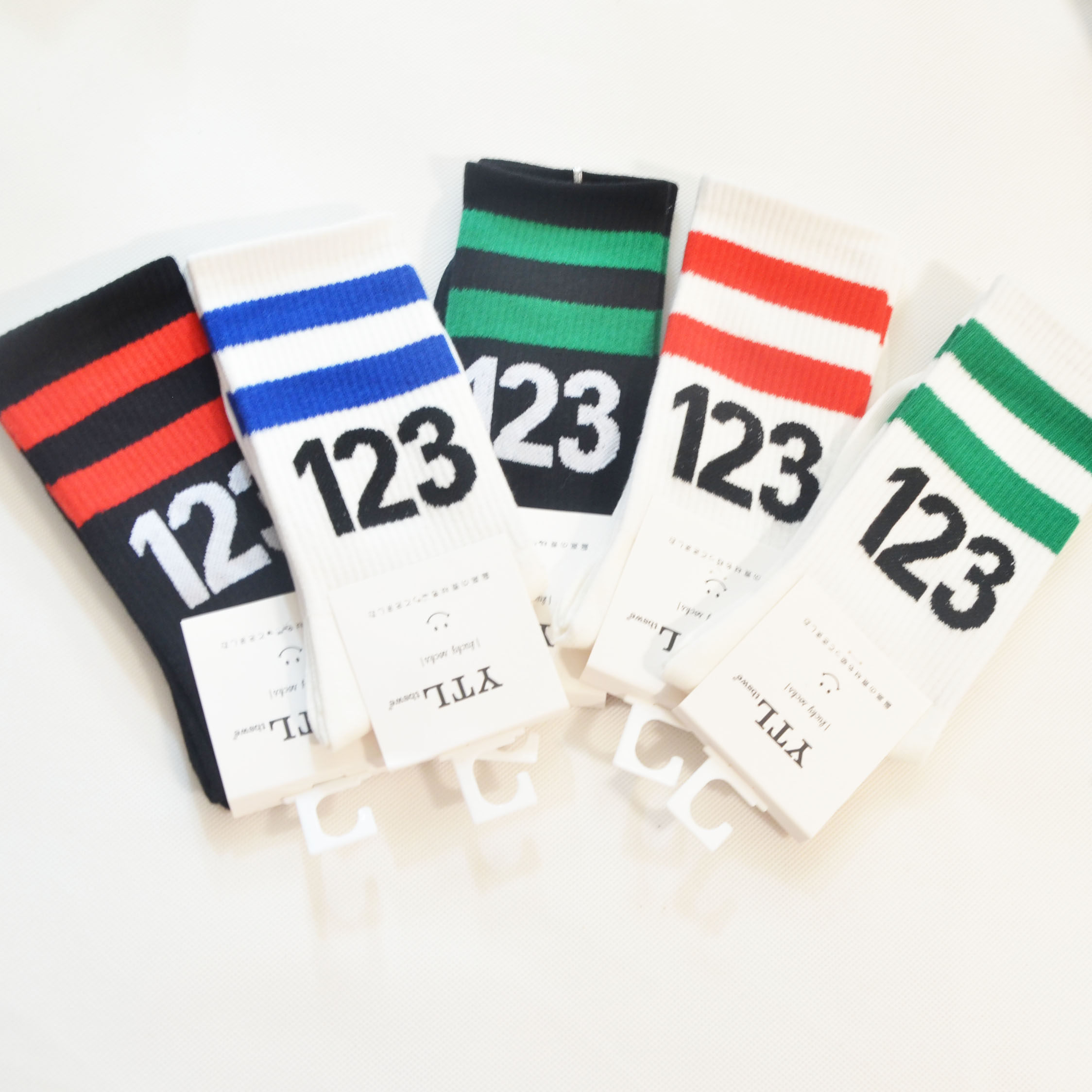 特价春秋冬天季云泰仑女士人精梳棉中筒运动数字条袜子筒长约19cm