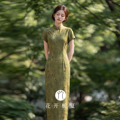 新中式复古国风绿色旗袍日常可穿