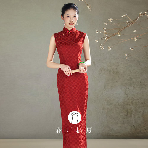 新中式红色旗袍新娘敬酒服