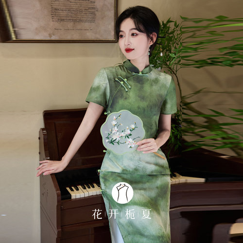 新中式改良气质高级感绿色旗袍