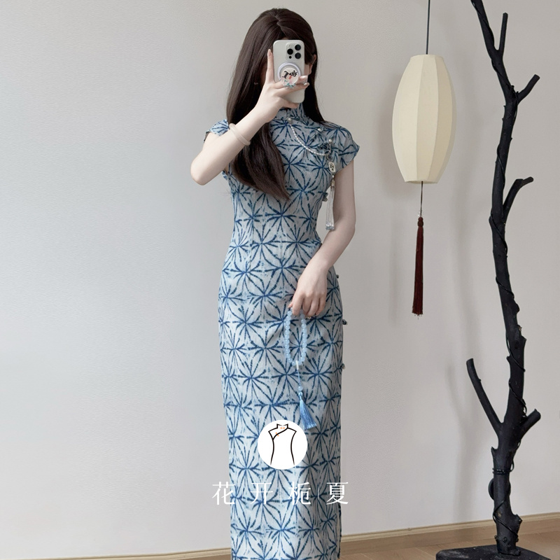 新中式清冷气质蓝色旗袍