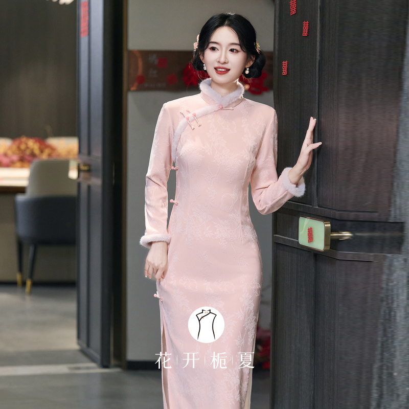 新中式改良加绒保暖粉色旗袍