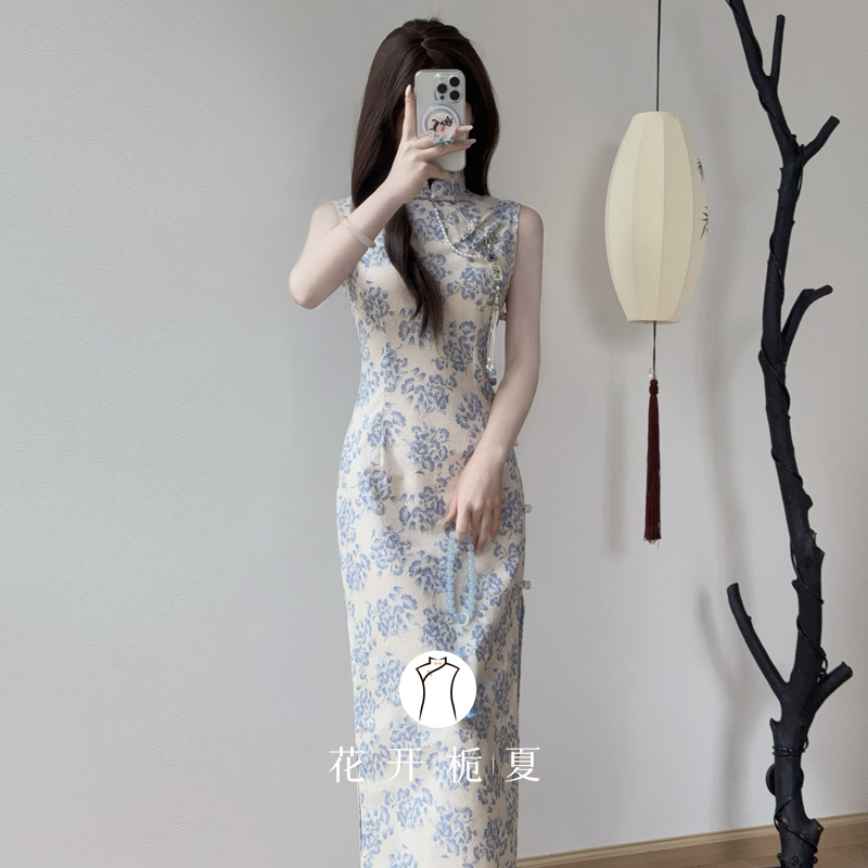 《月华流照》青花瓷无袖旗袍新中式改良绝美气质文艺少女