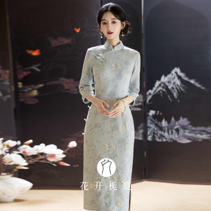 新中式改良蓝色旗袍少女日常