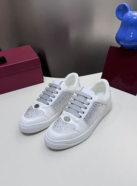 黑白钻新款26年水钻满天星脏脏鞋运动休闲情侣款男女情侣同款板鞋