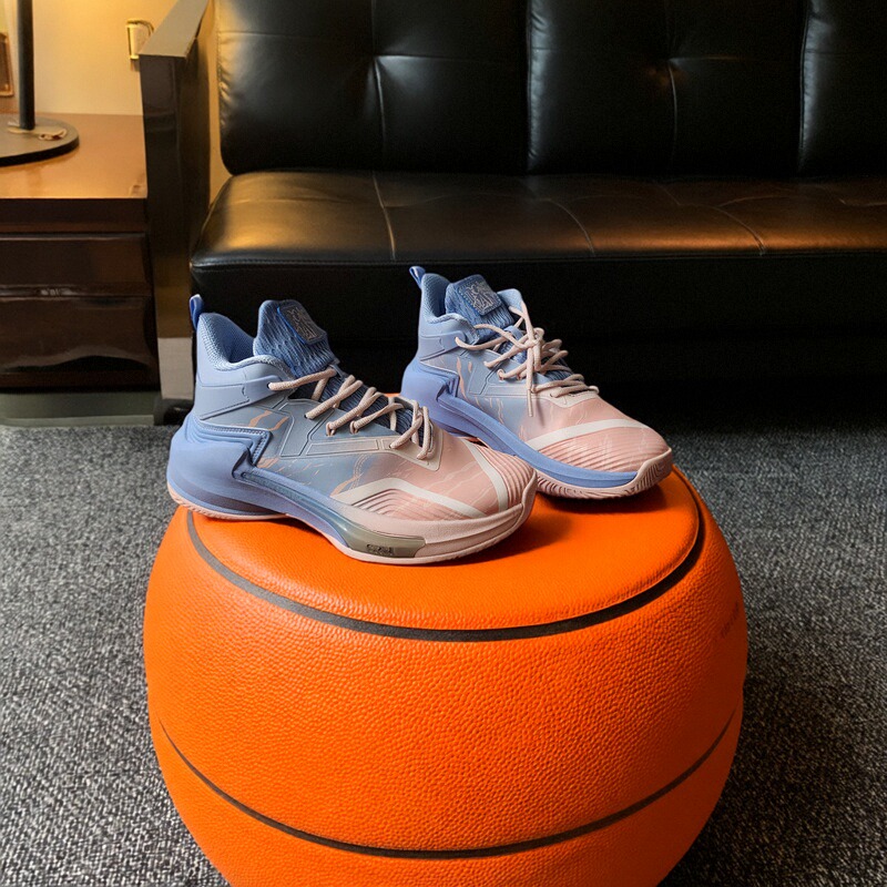 贵人鸟运动鞋男款篮球鞋透气防滑耐磨中帮运动鞋蓝粉渐变软底球鞋